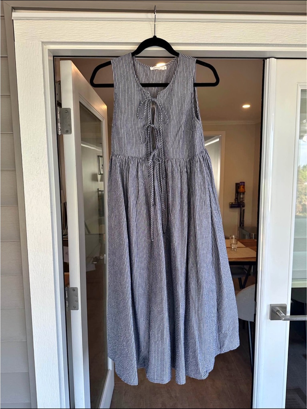 MOD REF daisy tie midi Striped Tie-Front Sleeveless Midi Dress - Blue & White